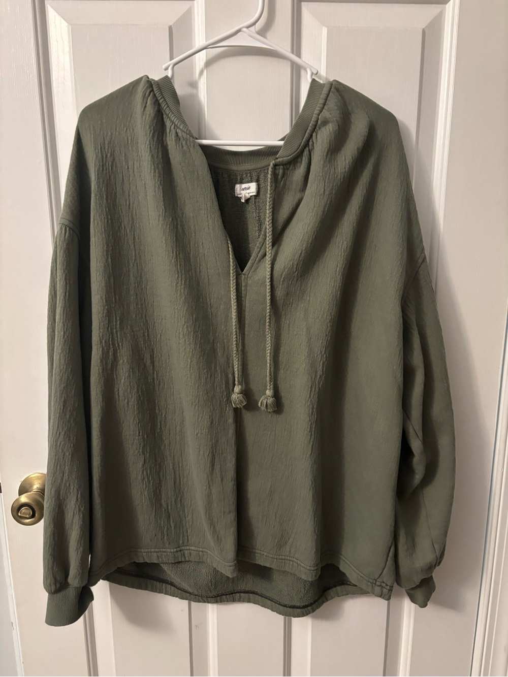 American Eagle Outfitters Olive Green V‑Neck Hooded Pullover